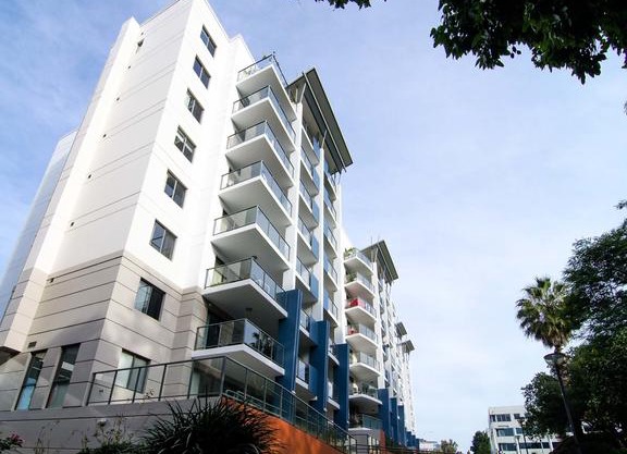 West Perth Luxury Apartment