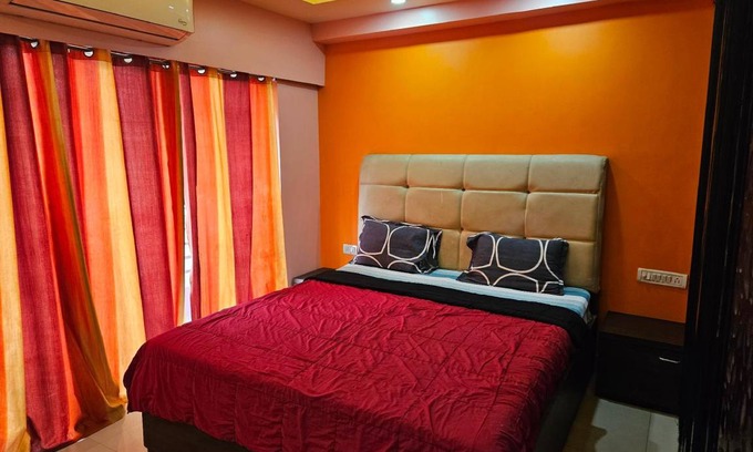 Kolkata Apartment | 100 m² Apartment ∙ 1 bedroom ∙ 3 guests