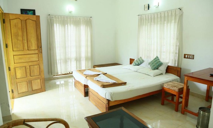 Kumily Villa | 110 m² Villa ∙ 4 bedrooms ∙ 4 guests