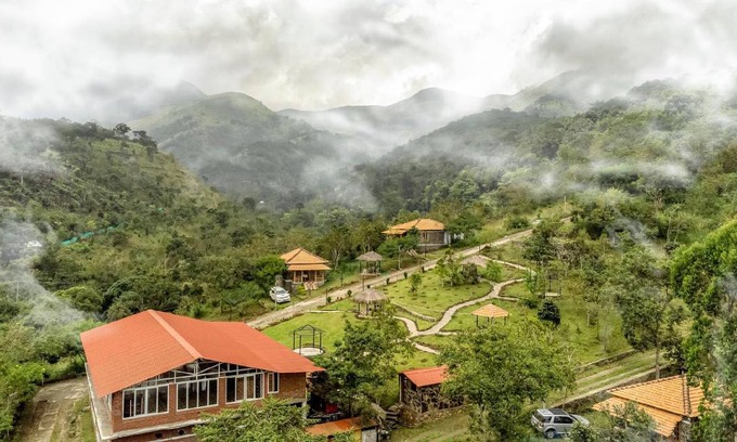 Kodaikanal Resort | 130 m² Resort ∙ 2 bedrooms ∙ 127 guests
