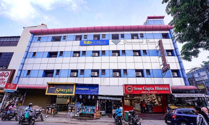 Perambur Purasavakam Hotel | 150 m² Hotel ∙ 2 guests