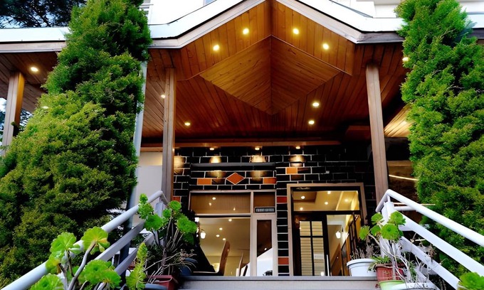 Kandaghat Hotel | 16 m² Hotel ∙ 2 guests