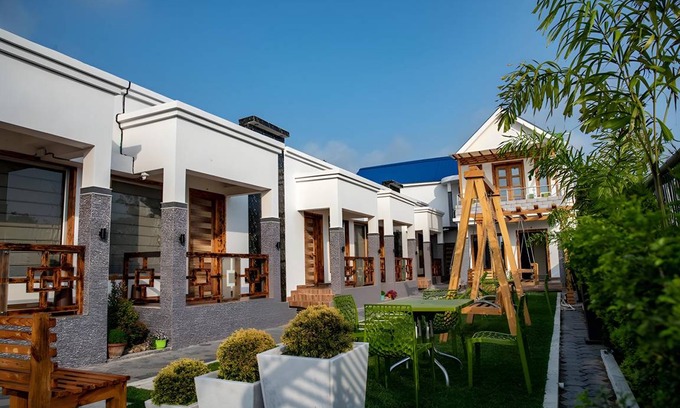 Tajpur Hostel | 160 m² Hostel ∙ 4 guests