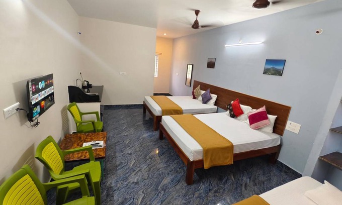 Tiruvannamalai Apartment | 170 m² Apartment ∙ 6 guests