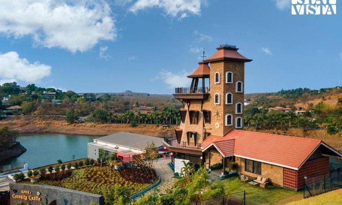 Anjaneri Villa | 186 m² Villa ∙ 4 bedrooms ∙ 12 guests