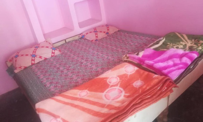 Narainkoti House | 200 m² House ∙ 5 bedrooms ∙ 2 guests