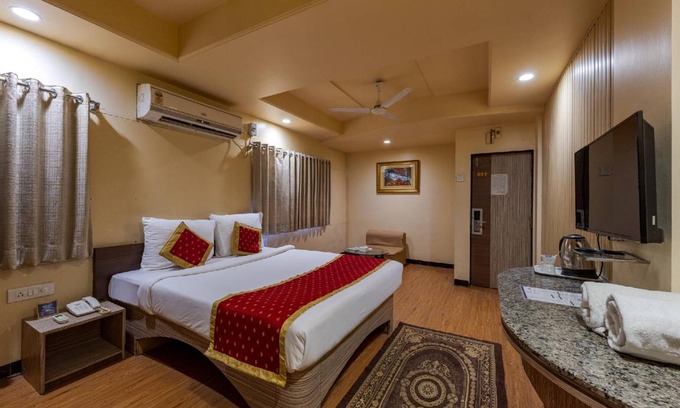 Solapur Hotel | 21 m² Hotel ∙ 4 guests