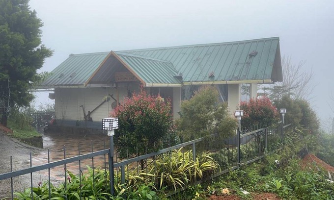Elappara House | 240 m² House ∙ 6 guests