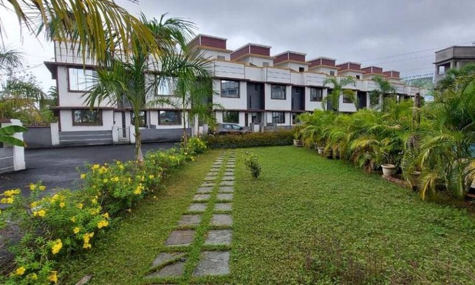 Palghar Villa | 250 m² Villa ∙ 3 bedrooms ∙ 10 guests