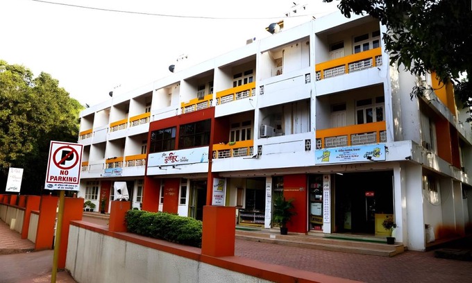 Ganpatipule Hotel | 28 m² Hotel ∙ 4 guests