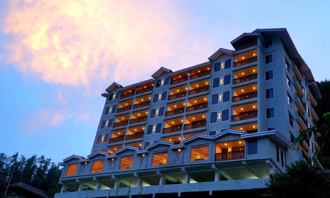 Shimla Hotel | 288 m² Hotel ∙ 2 guests