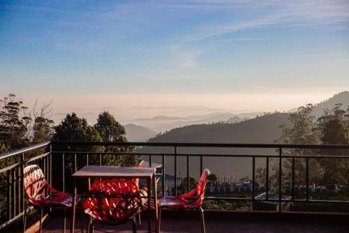 Ooty Hotel | 34 m² Hotel ∙ 5 bedrooms ∙ 20 guests