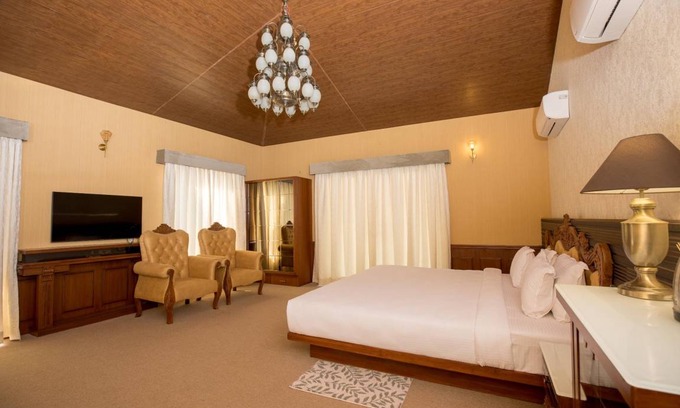 Bavda Resort | 400 m² Resort ∙ 6 guests