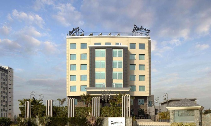 Chandigarh Hotel | 52 m² Hotel ∙ 127 guests