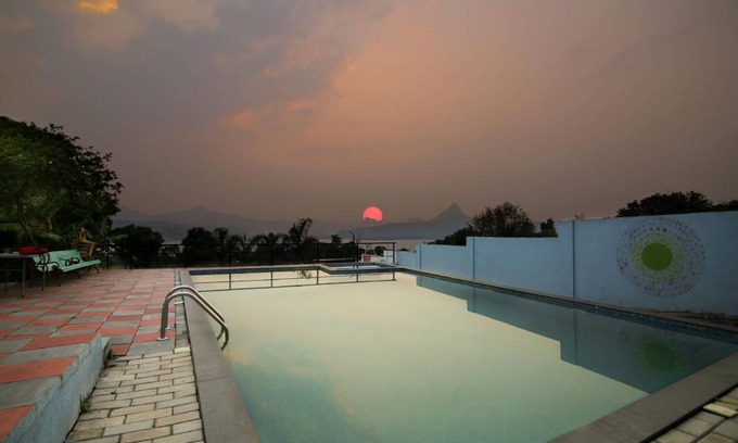Gevhande Khadak Hotel | 59 m² Hotel ∙ 12 guests