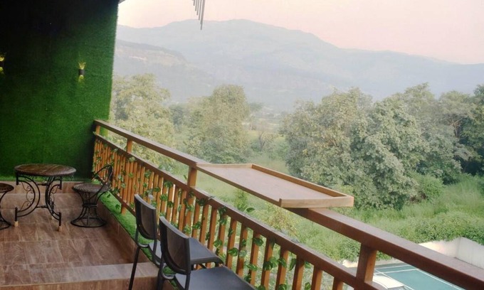 Karjat Apartment | 60 m² Apartment ∙ 6 guests