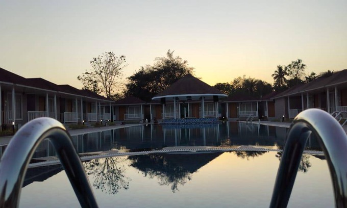 Pardi Hotel | 750 m² Hotel ∙ 2 guests