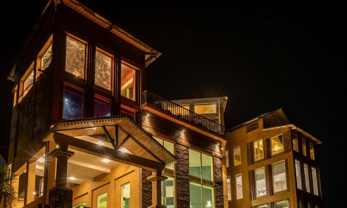 Sidhpur Resort | 85 m² Resort ∙ 2 guests