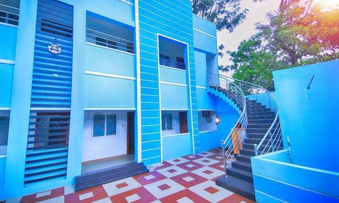 Yercaud Hotel | BLUEBELL HOLIDAY INN