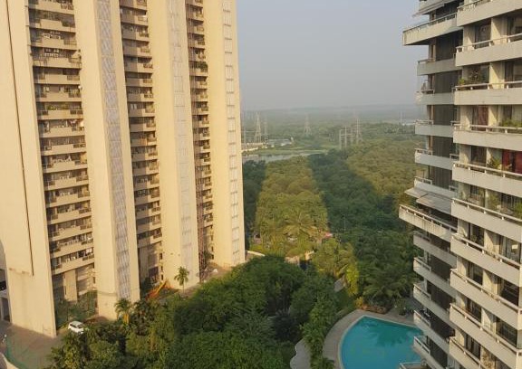 Lokhandwala Complex Apartment | Bolllywood Apartment - Beautiful, Cosy , Safe and Secure