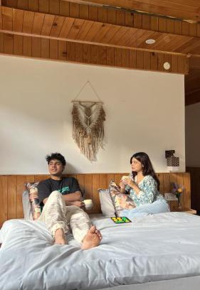 Shoja Hostel | Chhaon Stays