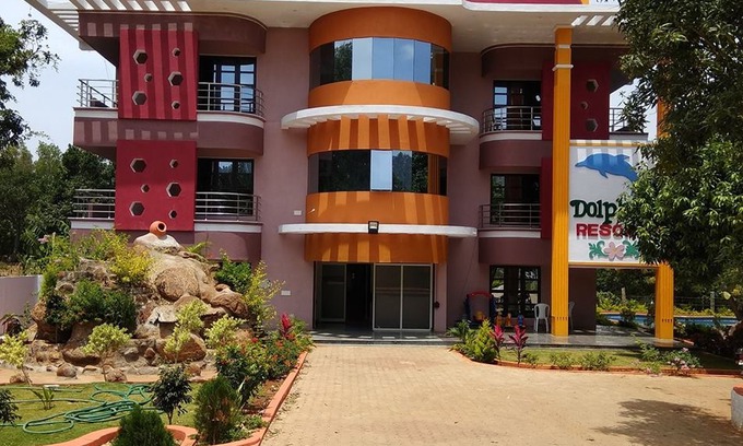 Yelagiri Hotel | Dolphin Resort