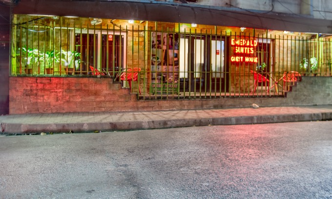 Ballygunge Hotel | Emerald Suites