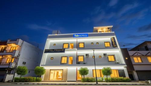 Mohali Hotel | FabHotel Prince 24