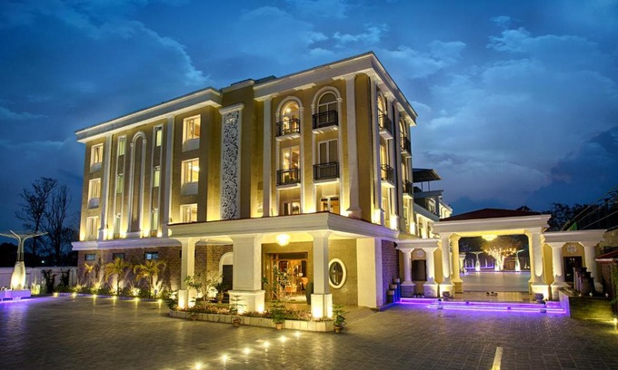 Siliguri Resort | Four Vedas Hotel & Resort