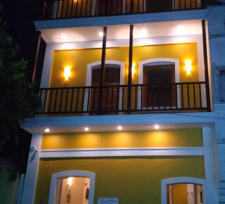White Town House | French Rivera