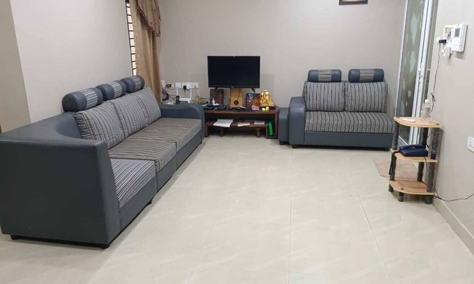 Mylapore Tiruvallikk Apartment | Furnished Luxury apartment in Thiruvanmiyur, Chennai