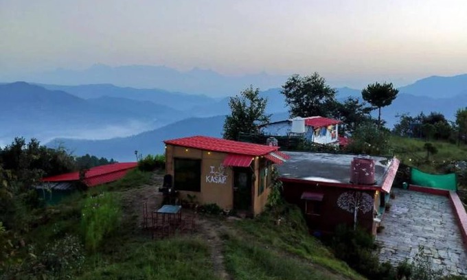 Almora Hostel | Hostel ∙ 8 guests