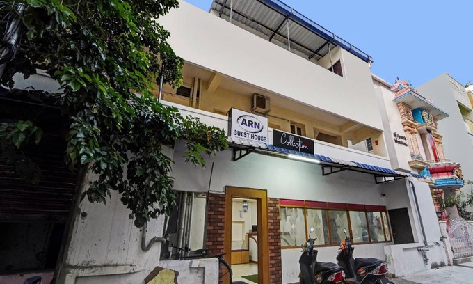 Nanganallur Hotel | Hotel ∙ 2 guests