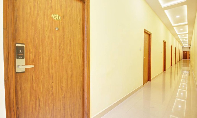 Farooq Nagar Hotel | Hotel ∙ 3 guests