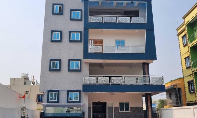 Bhubaneshwar Hotel | Hotel ∙ 3 guests