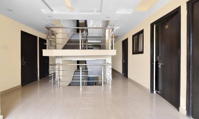 Faridabad Hotel | Hotel ∙ 3 guests