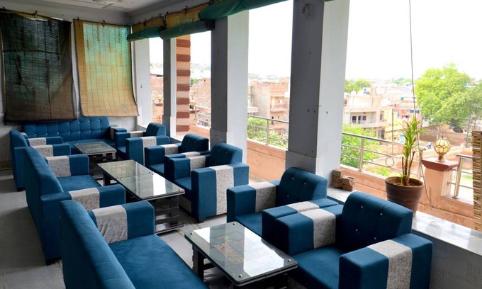 Gulab Sagar Hotel | Hotel ∙ 8 guests