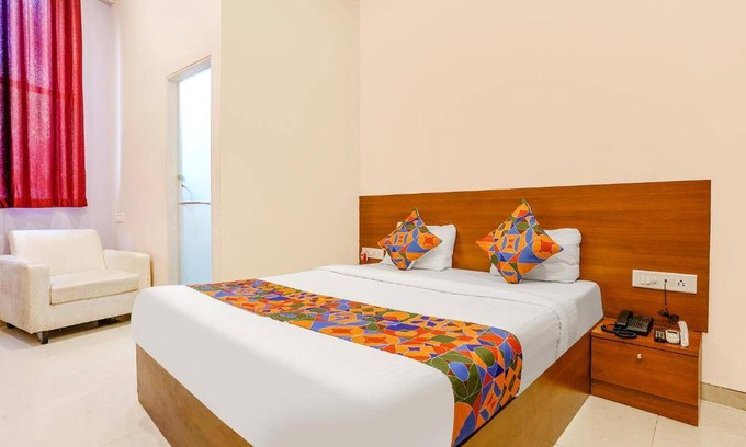 Vile Parle East Hotel | Hotel ∙ 8 guests