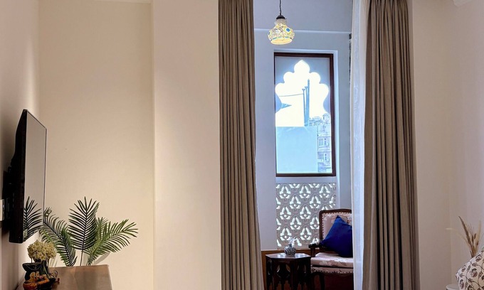Shavri Colony Hotel | Hotel Classic Crown