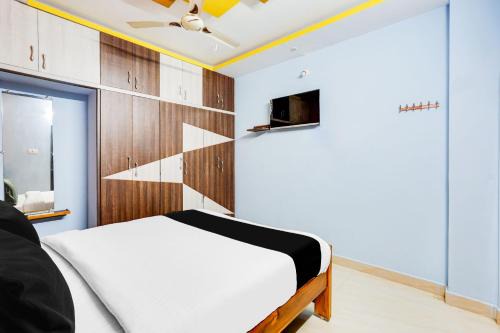 Tirupati Hotel | Hotel O PS5 Home Stay