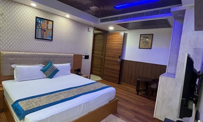 Janakpuri Hotel | HOTEL PALAZZO INN