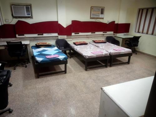 Chandivali Hostel | Kedwin Dormitory