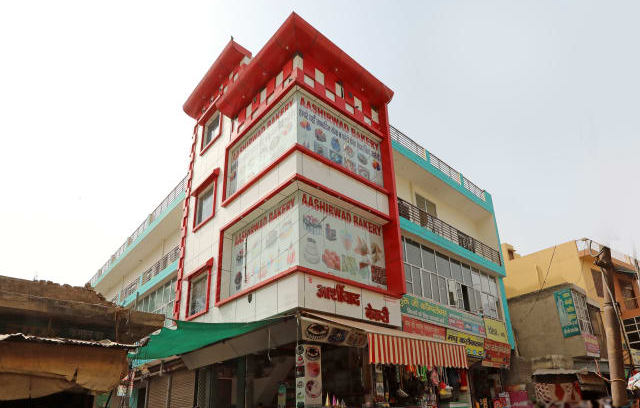 Rewari Hotel | OYO 14634 Star Guest House