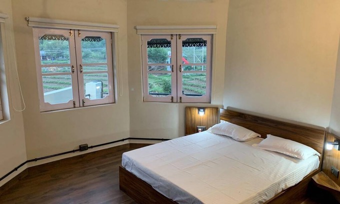 Ram Nagar Resort | Private room ∙ 2 guests