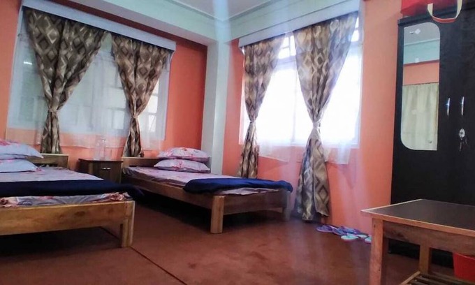 Darjeeling Resort | Private room ∙ 2 guests