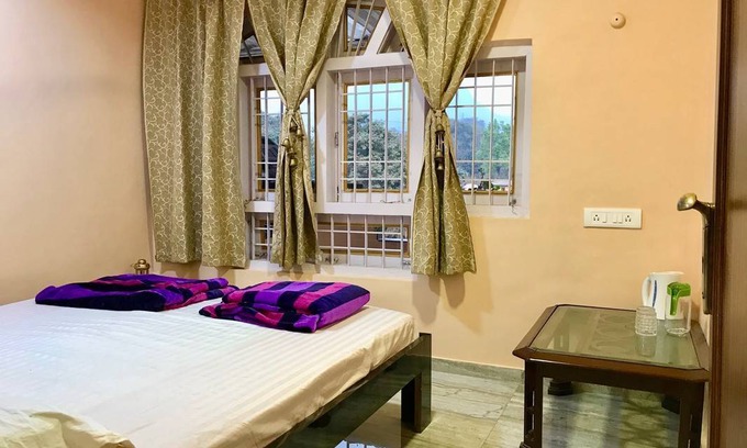Prabhadevi Resort | Private room ∙ 2 guests