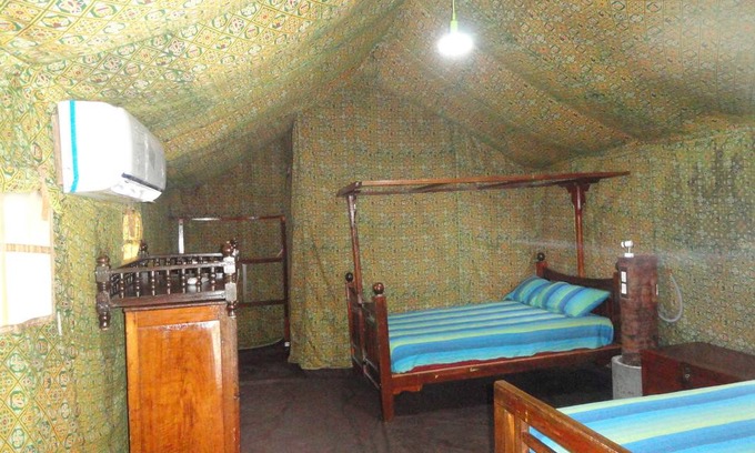 Gudiyatham Resort | Private room ∙ 2 guests