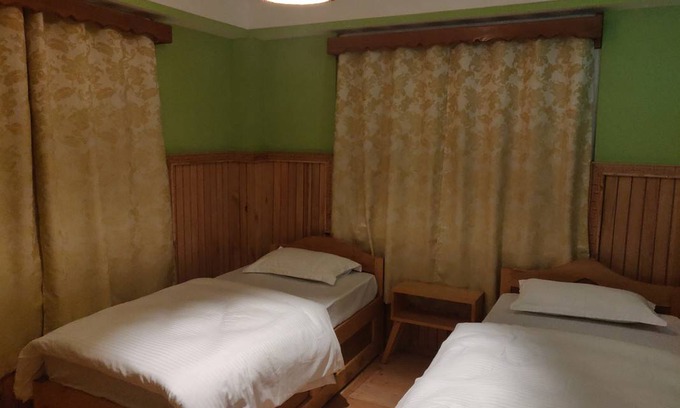 Lachen Resort | Private room ∙ 2 guests