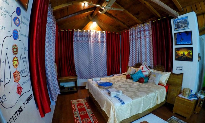 Srinagar Resort | Private room ∙ 2 guests