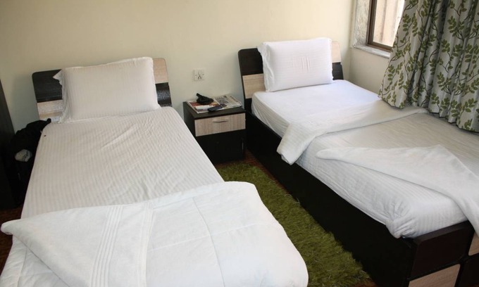 Viman Nagar Resort | Private room ∙ 2 guests